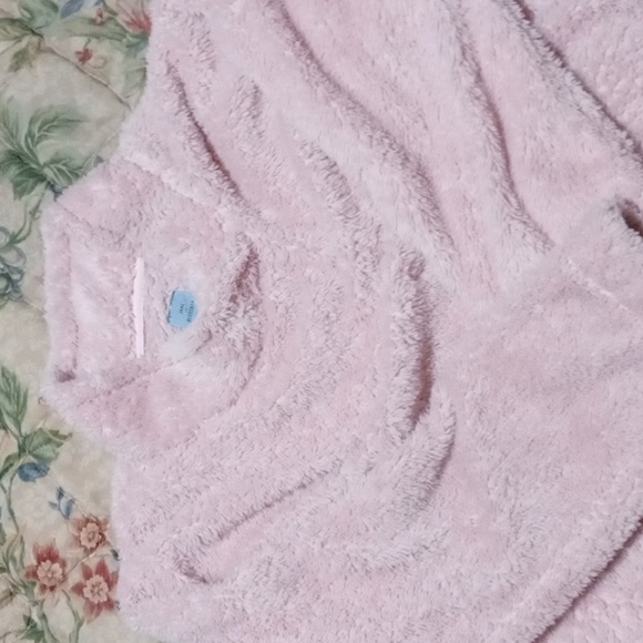 The missing top to your Jane and Bleecker pajama set. - Picture 3 of 3